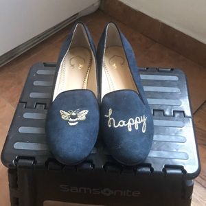 C wonder bee happy loafers